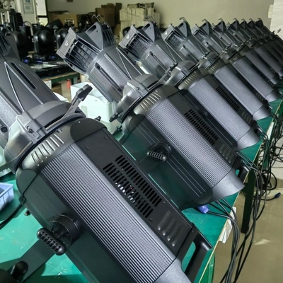 良い価格 400W LED プロフィールスポットライト RGBALC 6 In 1 カラー管理システムで2,700Kから12,000Kまで完全に調節可能 オンライン